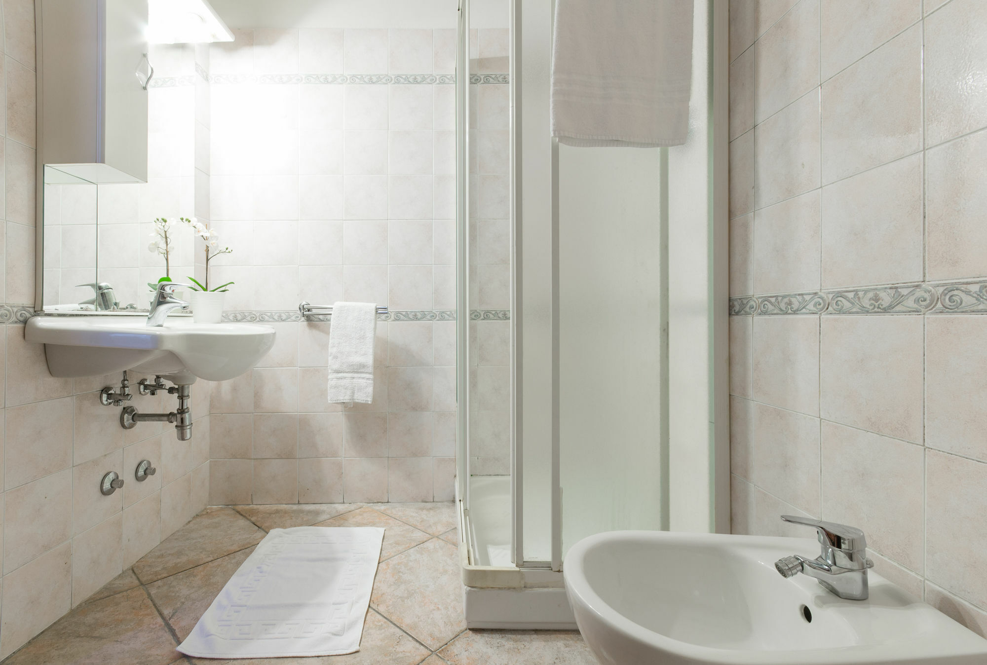 Senzanome - Old Town - Bologna Apartment Bagian luar foto